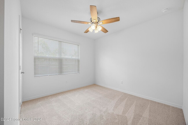 Building Photo - 1253 Dunes Ave