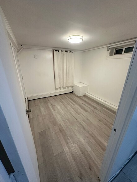 Building Photo - 1445 Lacey St