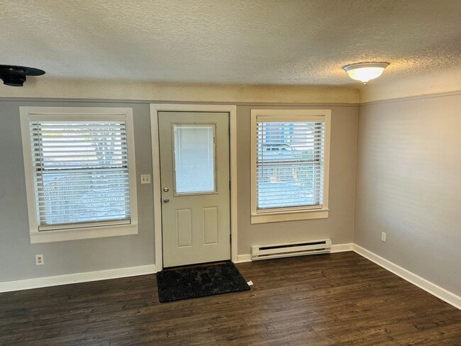 Building Photo - Charming Updated Home Centrally Located