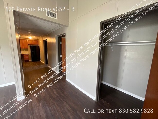 Building Photo - **MOVE IN SPECIAL- $99 FIRST MONTH RENT**B...