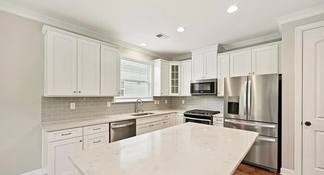 Primary Photo - 2760 Berkhamstead Cir