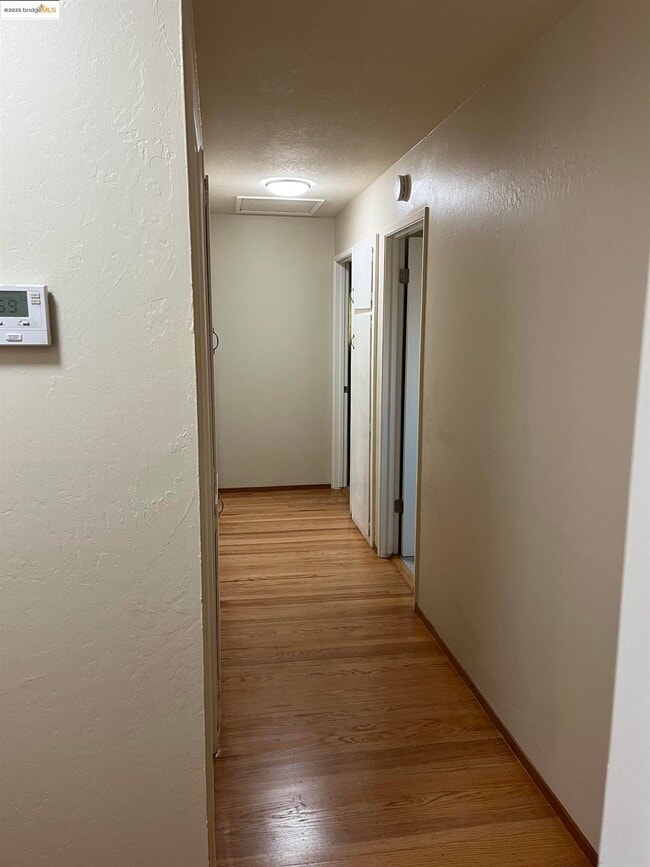 Building Photo - 941 Kittery Way