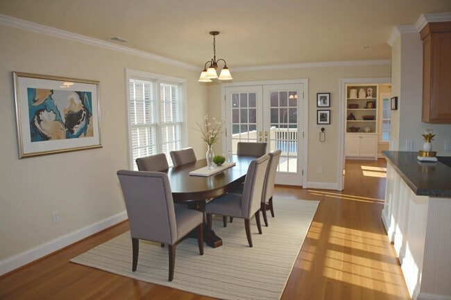 Building Photo - BEAUTIFUL NEWER SINGLE FAMILY HOME NEAR VCU