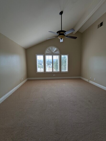 Building Photo - 2300 Rutland Pl