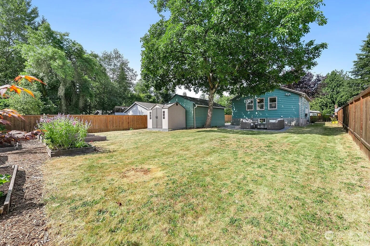Building Photo - 11520 16th Ave NE