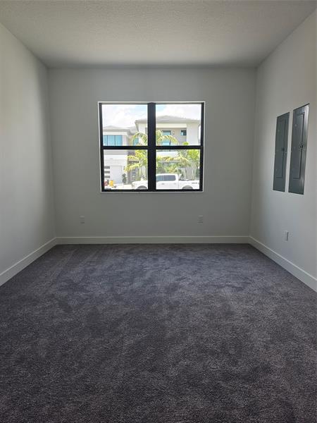 Building Photo - 9421 Tulip Leaf Ct