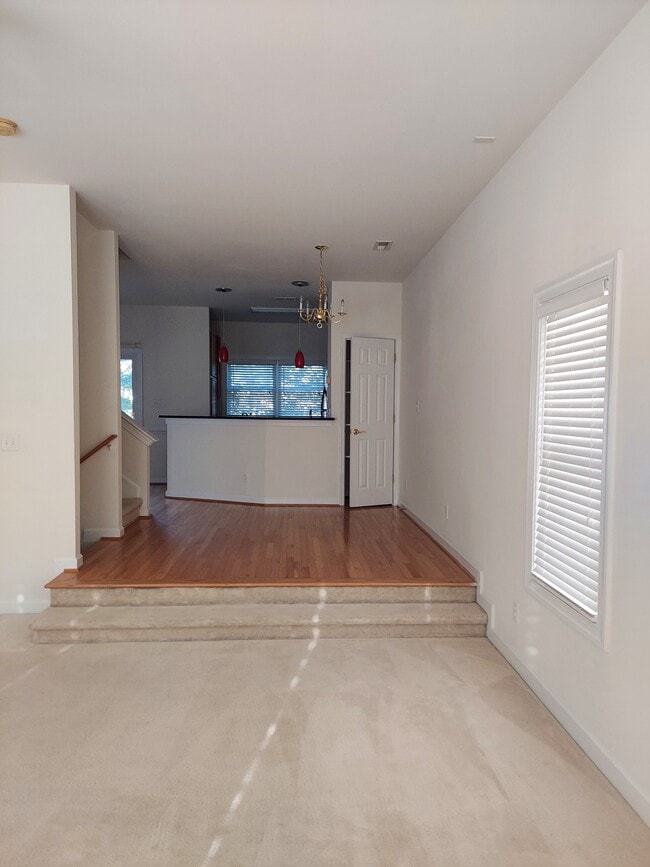 Building Photo - 2013 Baltic Ave