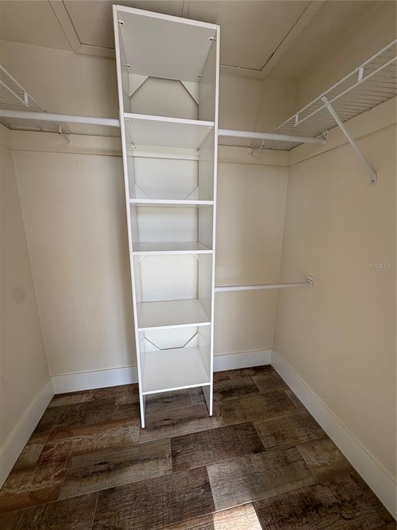 Building Photo - 470 3rd St S