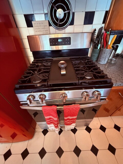 Building Photo - Fully Furnished Single-Family Home in the Heart of Saco – All Utilities Included ($3,000/mo)