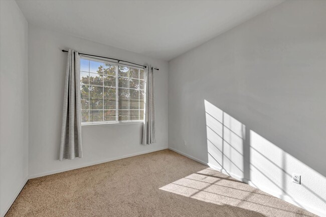 Building Photo - Spacious 4 Bedroom Home. Located in Cupertino