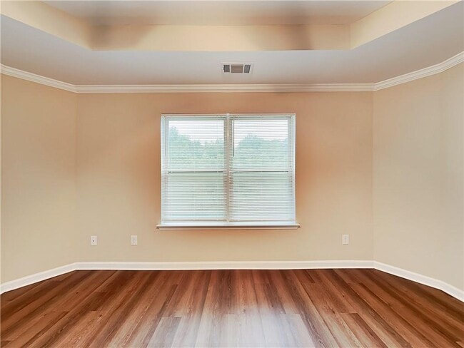Building Photo - 513 Kirkland Dr