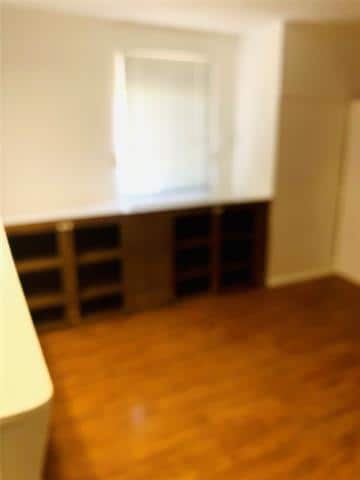 Building Photo - 1010 E Reno Rd