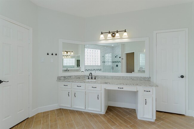 Building Photo - 11630 Snowmass Dr