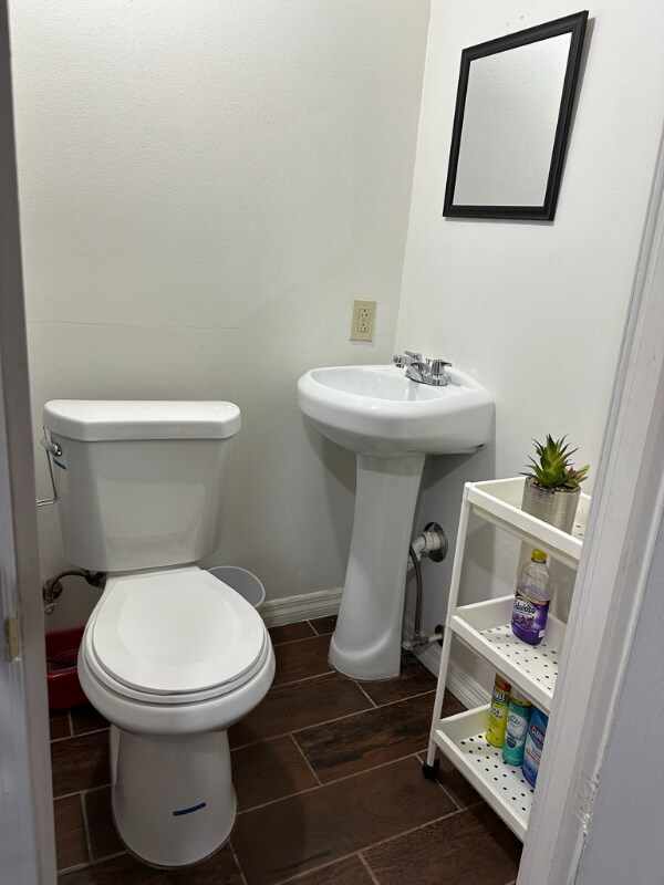 Building Photo - 1 Jack Calhoun Dr