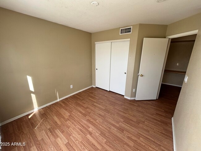 Building Photo - 12810 W Windsor Ave
