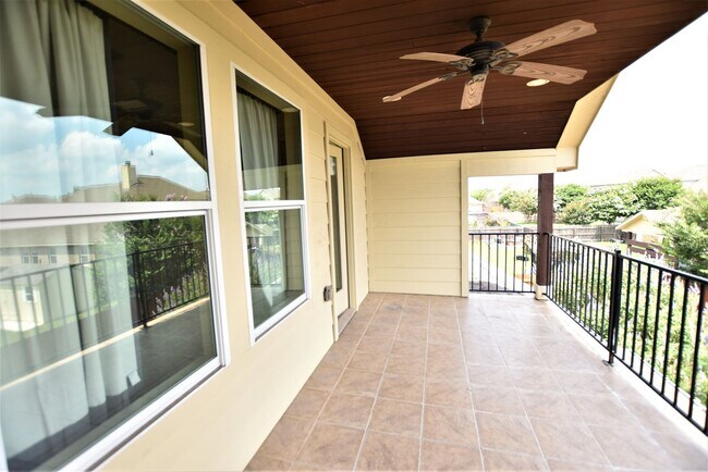 Building Photo - Highly Sought After Rancho Sienna - Former Model Home