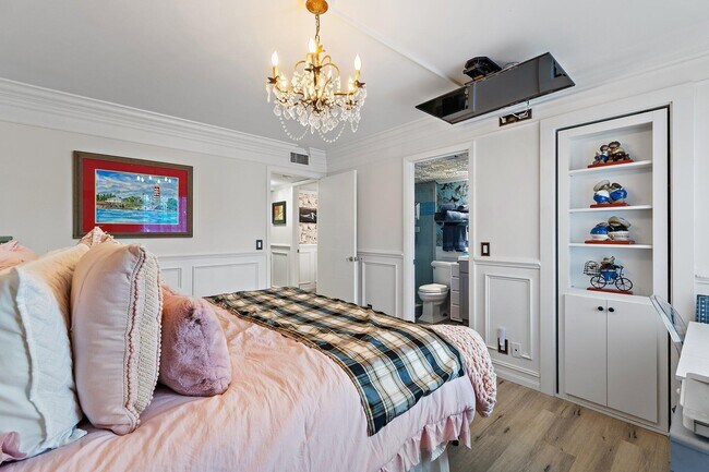 Building Photo - 1605 S US Hwy 1