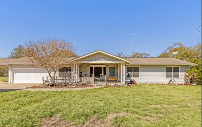 Building Photo - 4269 Wilcox Ln