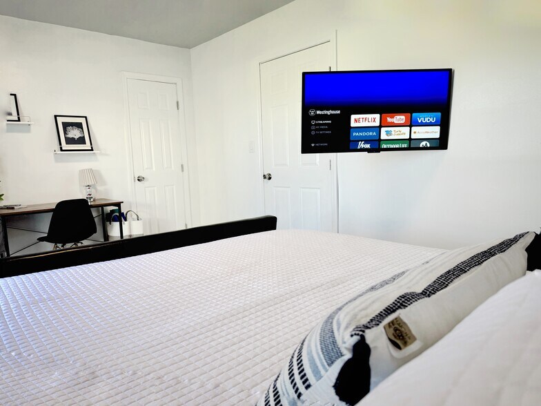 Building Photo - 941 SW 29th St