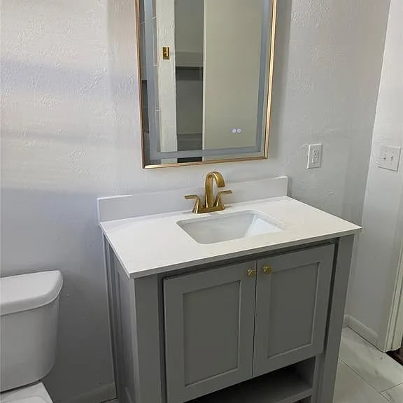 Building Photo - 1123 W Brooks St