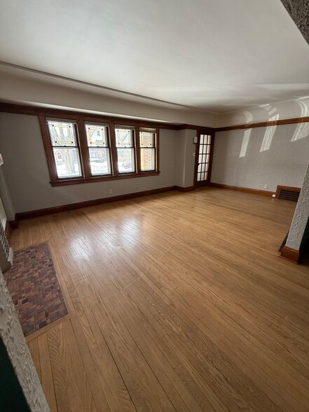 Living Room - 2534 N 61st St