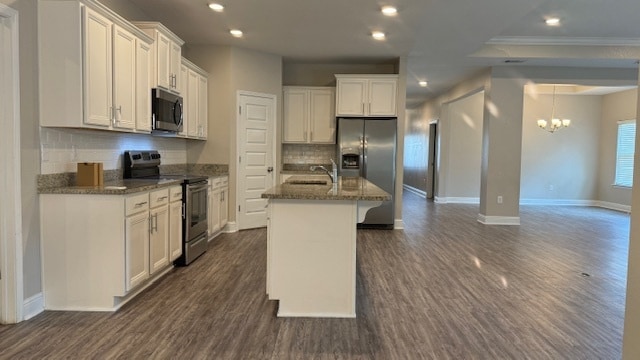 Building Photo - 6425 Chickory Way