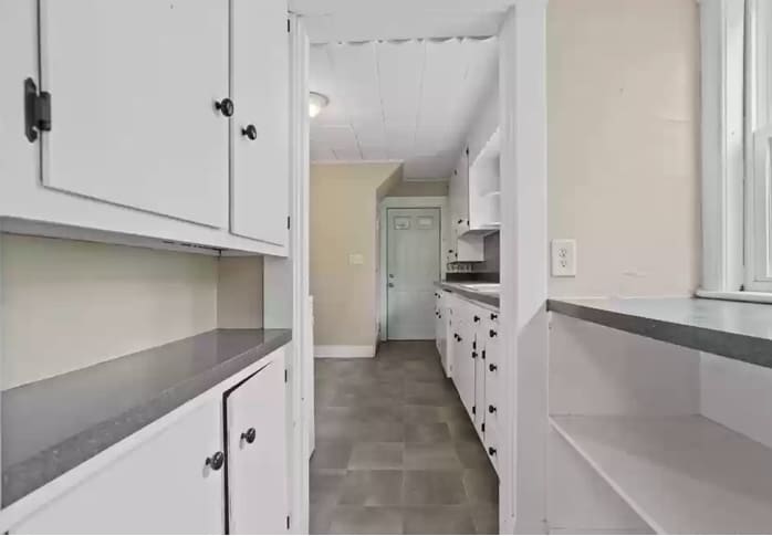 Building Photo - 15 Ring Ave