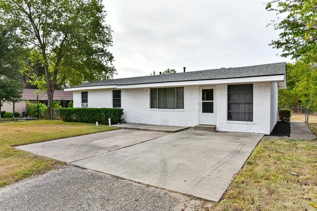 Building Photo - Newly Remodeled 3 Bedroom Home in Killeen!