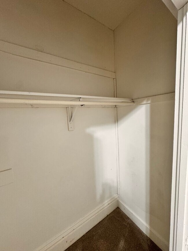 Building Photo - 310 Marshall Ave