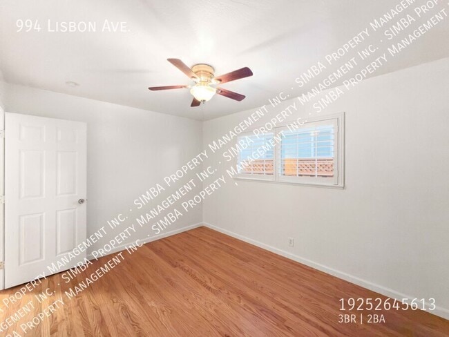 Building Photo - 994 Lisbon Ave