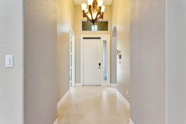 Building Photo - 8240 NW 105th Ln