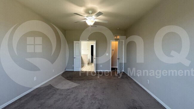 Building Photo - 2221 Candler Club Way