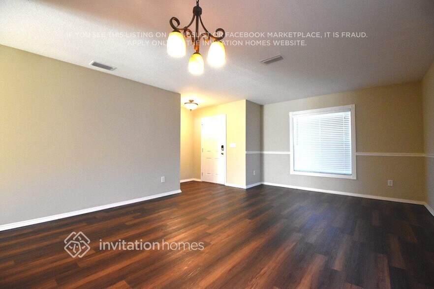 Building Photo - 30806 Temple Stand Ave