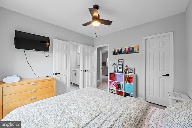 Building Photo - 6117 Blue Whale Ct