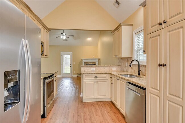 Building Photo - 621 Shipley Ave