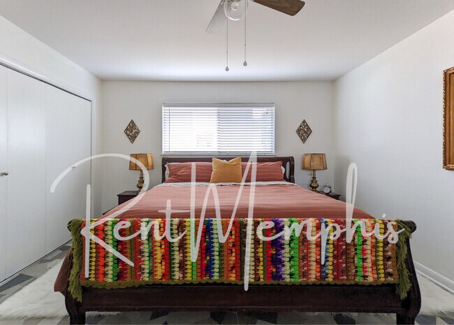 Building Photo - 1609 Forest Ave