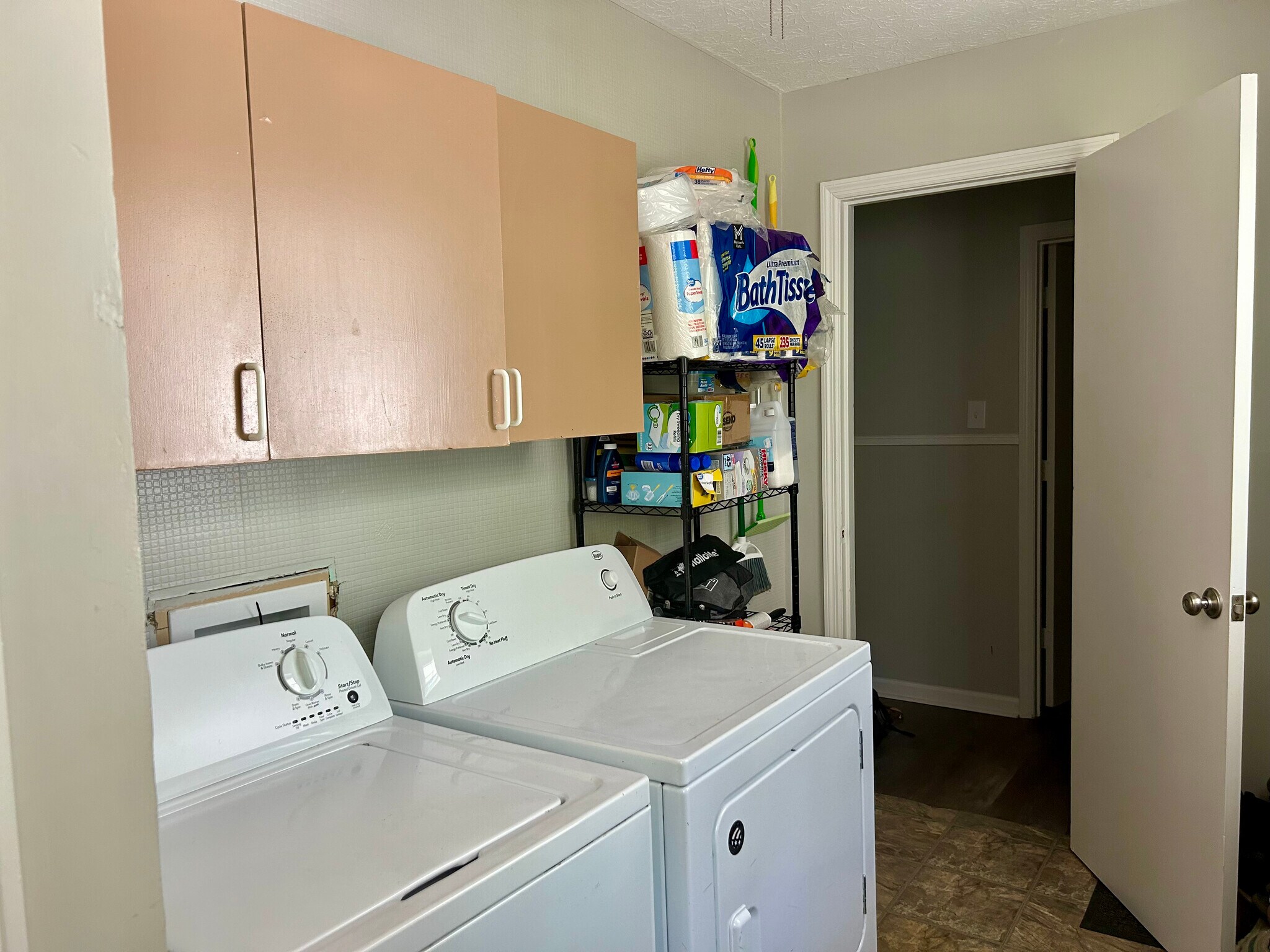 Building Photo - 6603 New Bowling Green Rd