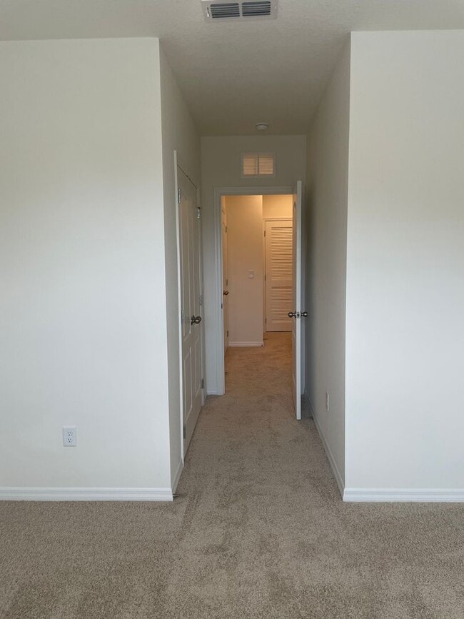 Building Photo - 1249 Yellow Finch Dr