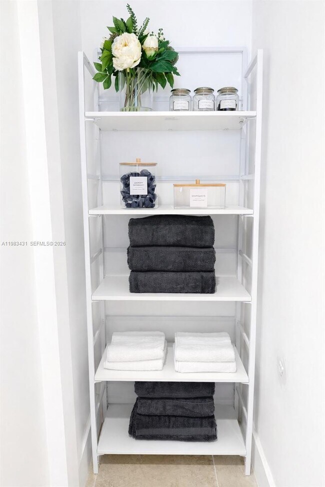 Building Photo - 2301 Collins Ave