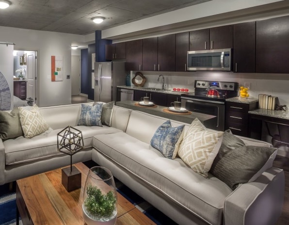 Building Photo - 2323 N Houston-180.26