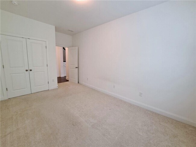 Building Photo - 1104 Hemingford Way