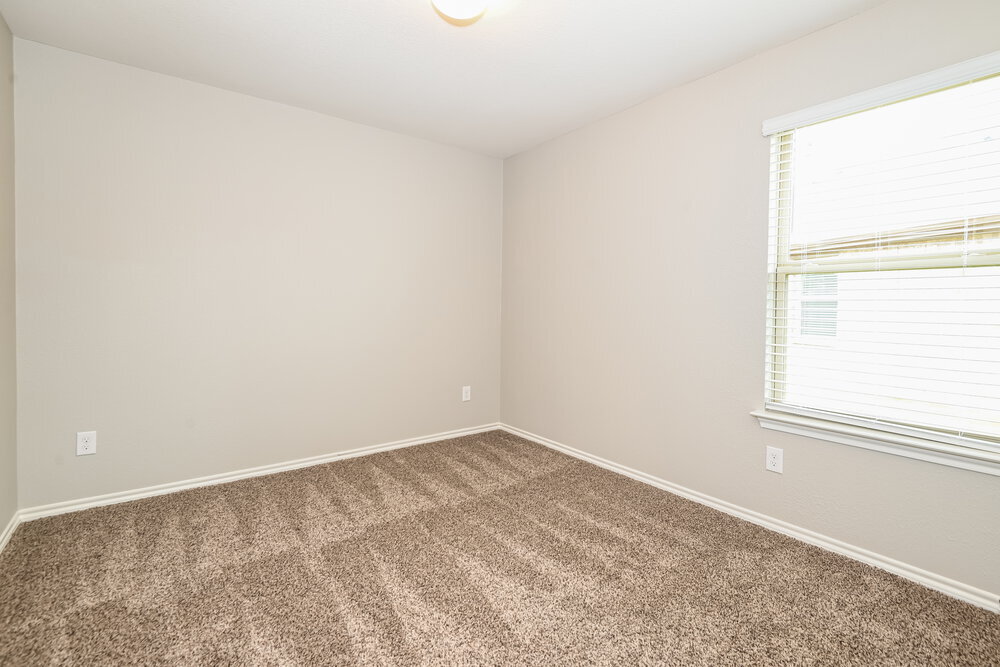 Building Photo - 2618 Saldana Dr