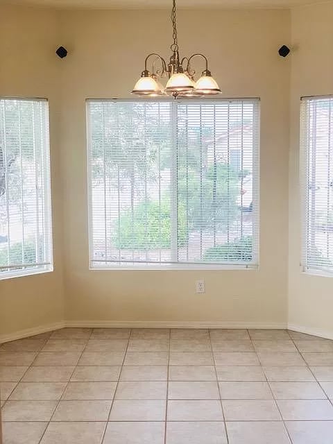 Building Photo - 7671 Calle Armonia NE