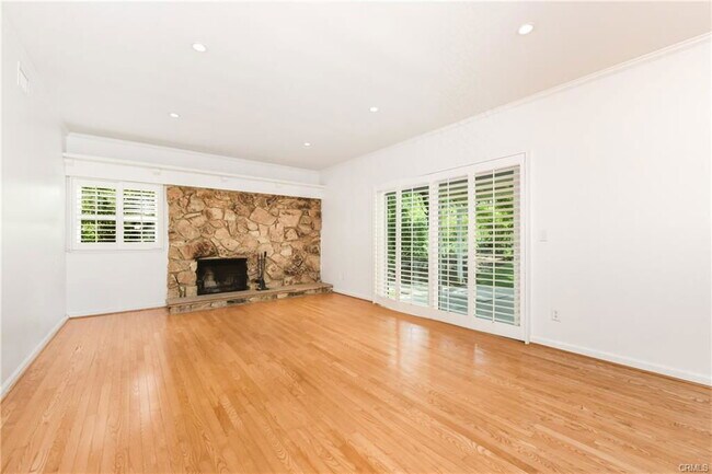 Building Photo - 23416 Community St