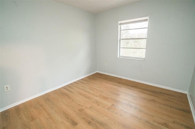 Building Photo - 1277 Sylvia Ave