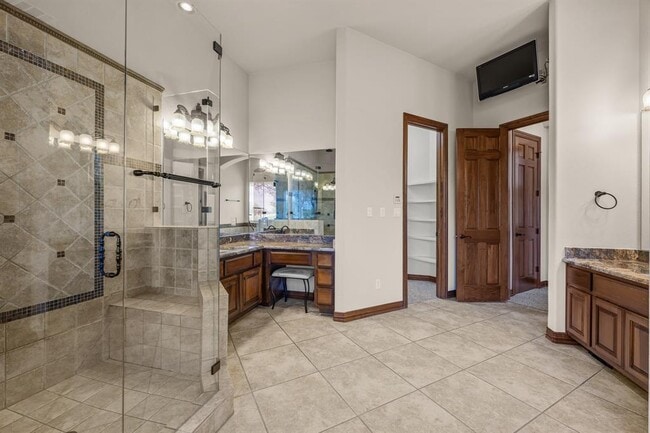 Building Photo - 4008 Sugarloaf Dr