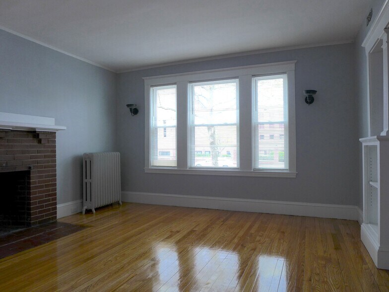 Primary Photo - 610 Cambridge St