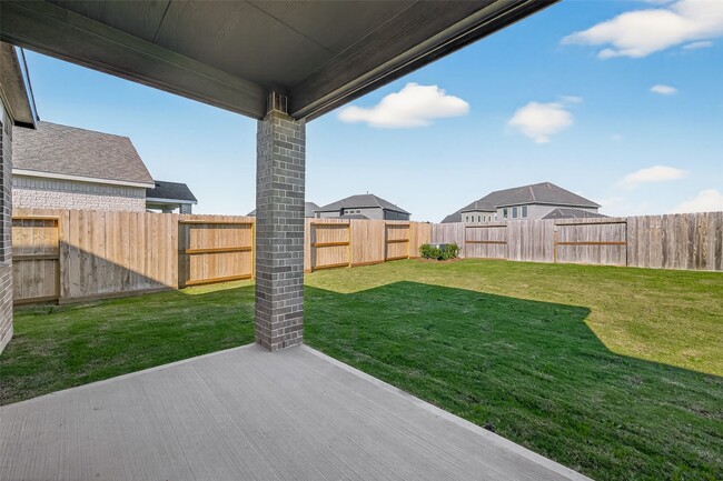 Building Photo - 21926 Sam Raburn Dr