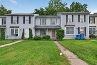 Building Photo - 8 Cypress Dr