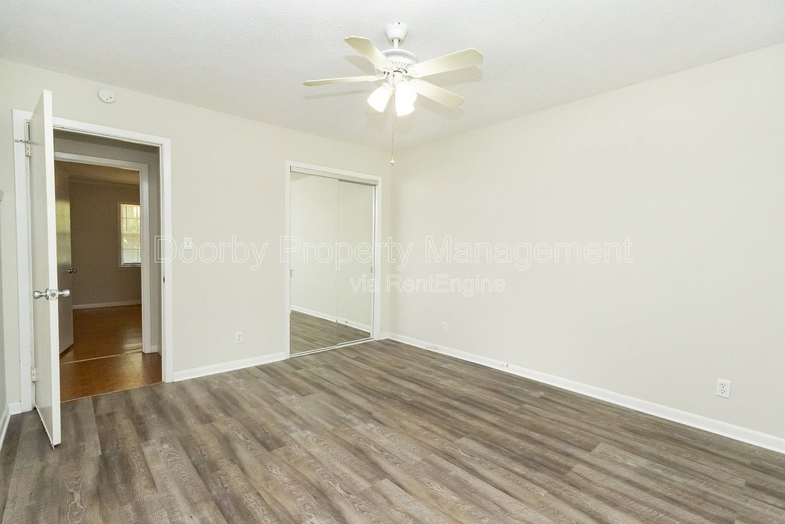 Building Photo - 3907 Kingsbridge Rd